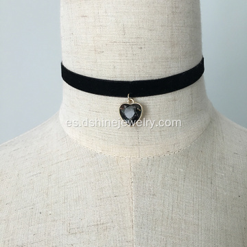 Collar negro del ahogador del amor del cordón del terciopelo para la señora